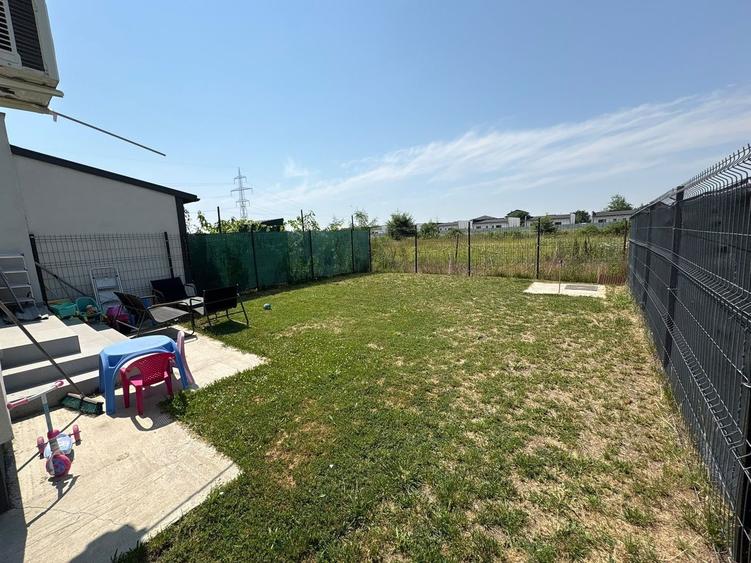 Duplex cu 3 camere cu Canalizare în Berceni