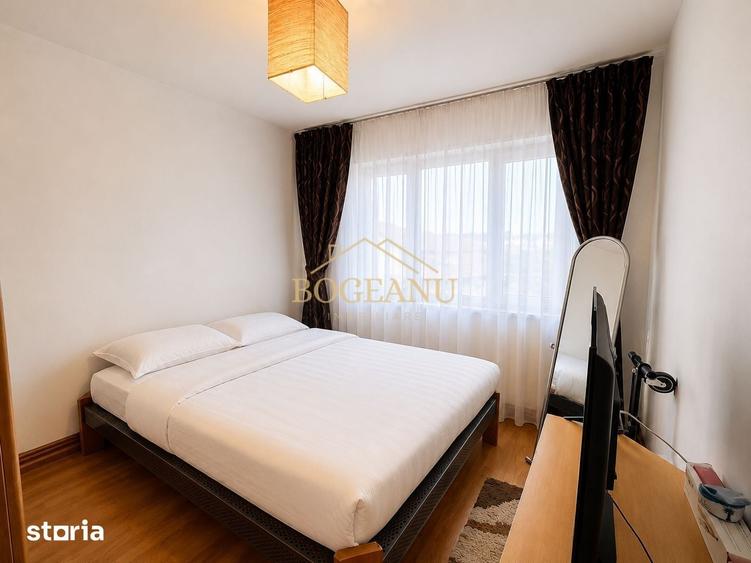 Apartament cu 3 camere decomandat în Torontalului