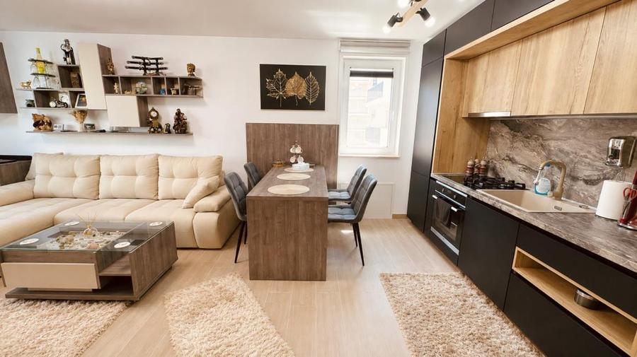 Apartament cu 2 camere semidecomandat, mobilat în Astra