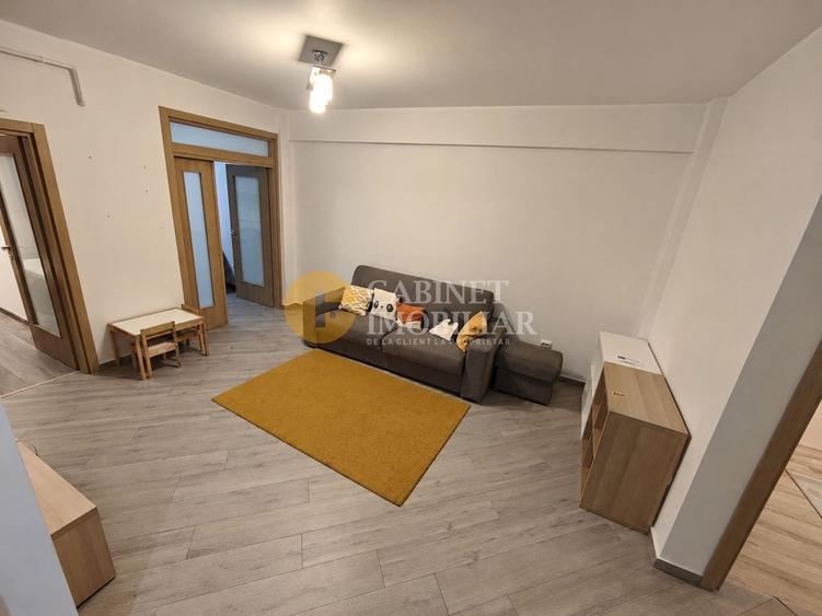 Apartament cu 4 camere, mobilat în Cug