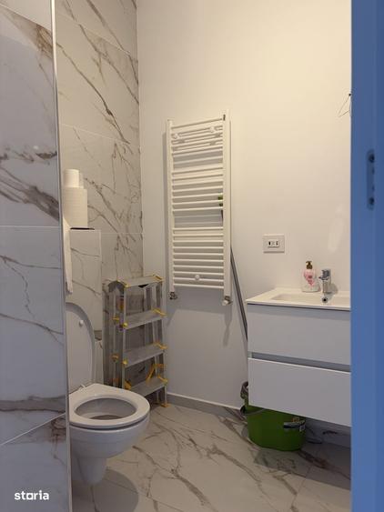 Apartament cu 2 camere decomandat în Lacul Morii