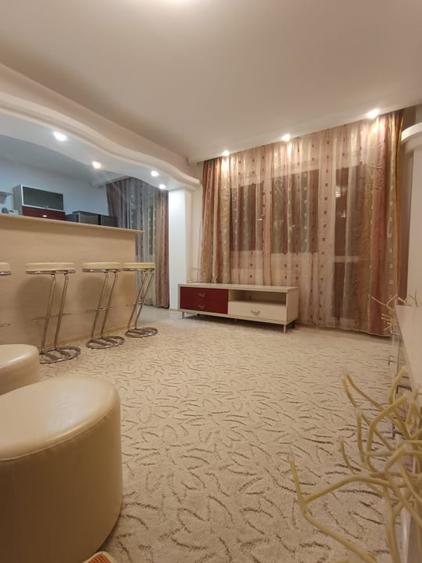 Apartament cu 3 camere, mobilat în Drumul Taberei