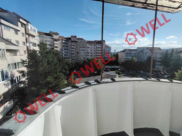 Apartament cu 3 camere în Lenin