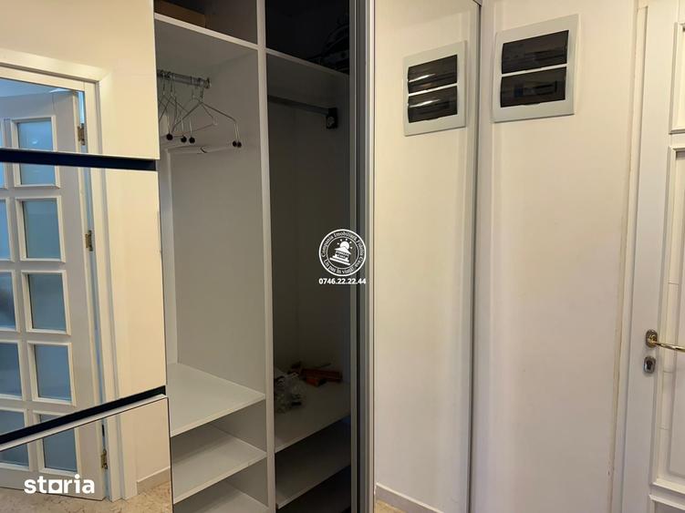 Apartament cu 3 camere semidecomandat în Copou