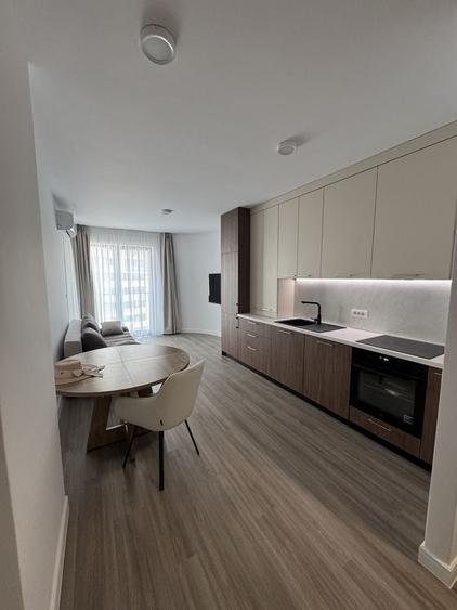 Apartament cu 2 camere decomandat în Exterior Vest
