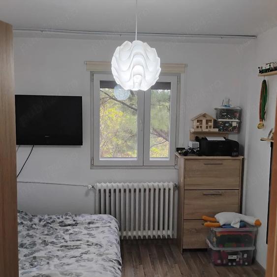 Apartament cu 3 camere decomandat în Brâncoveanu