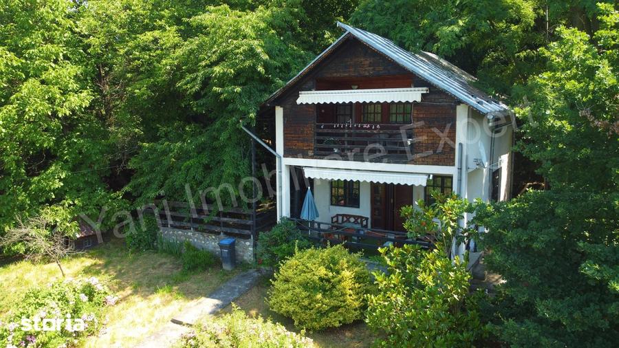 Casă cu 3 camere cu Teren 2700 Mp în Băiculești