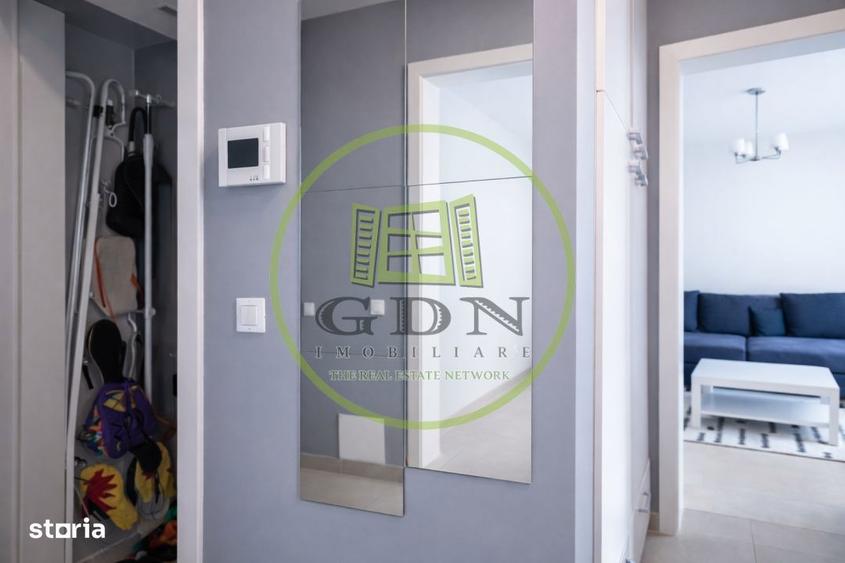 Apartament cu 2 camere decomandat, mobilat în Tractorul