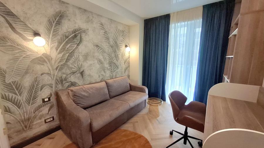 Apartament cu 3 camere decomandat în Pipera