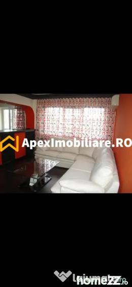 Apartament cu 3 camere semidecomandat, mobilat în Bucur Obor