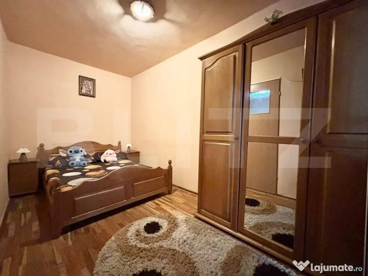 Apartament cu 2 camere semidecomandat în Micro 6