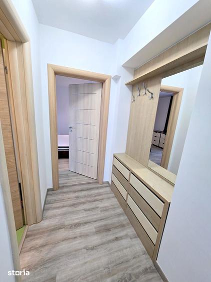 Apartament cu 2 camere semidecomandat în Mărăști