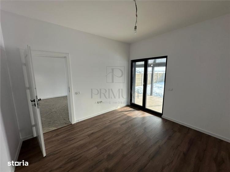 Casă cu 4 camere cu Teren 275 Mp în Central