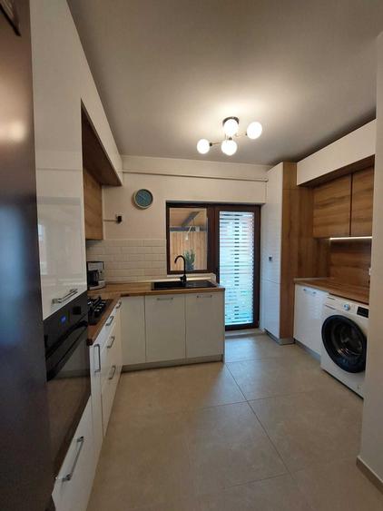 Apartament cu 3 camere decomandat în Lunca Cetățuii