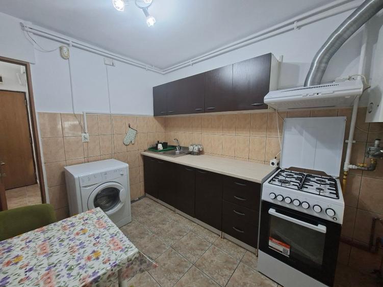 Garsonieră decomandată în Rahova