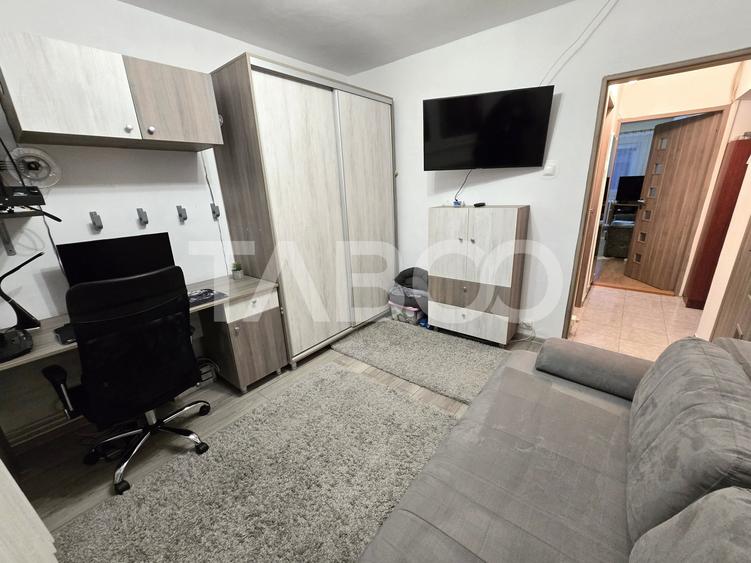 Apartament cu 2 camere decomandat, mobilat în Terezian