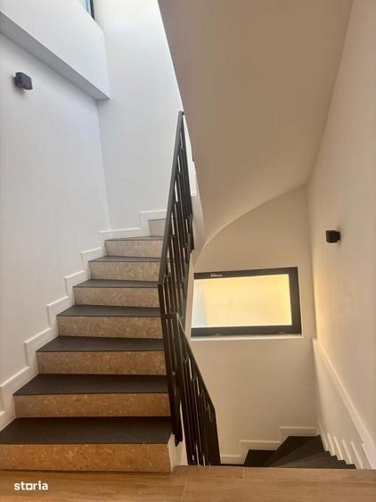Casă cu 4 camere în Tunari