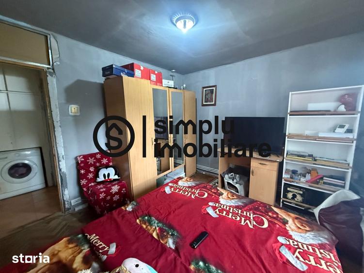 Apartament cu 2 camere decomandat în 1 Mai