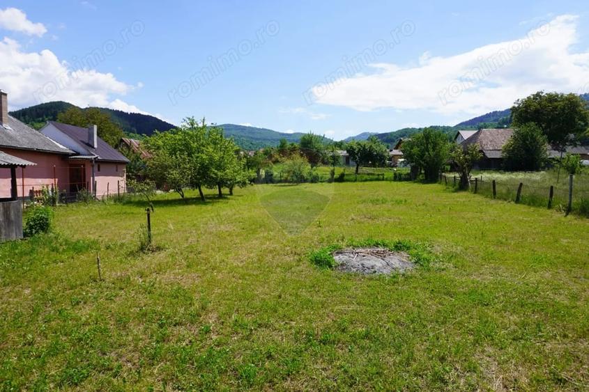 Casă cu 3 camere cu Teren 1922 Mp în Săliște