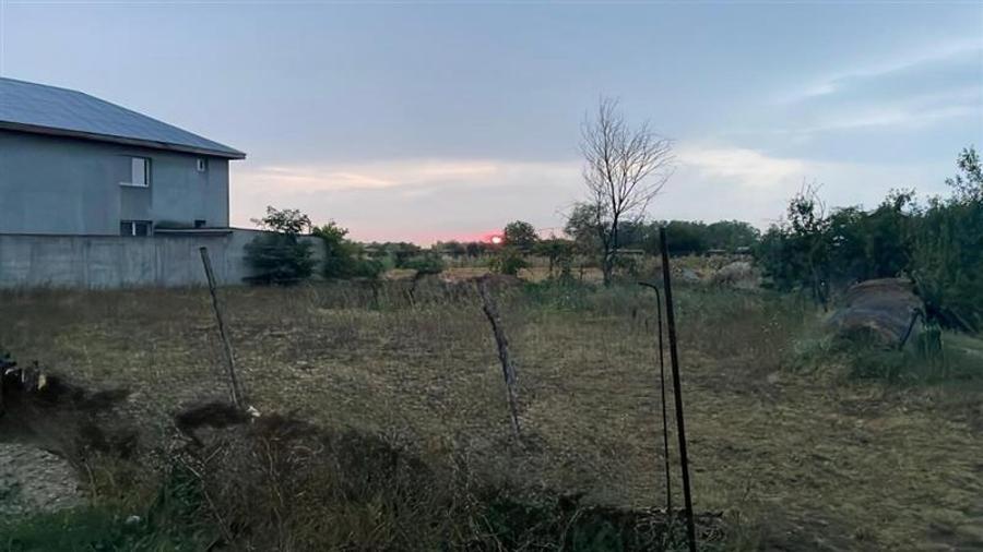 Teren Construcții intravilan de 903 mp, în Central