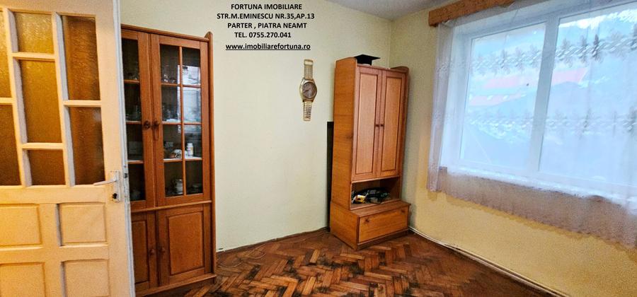 Casă cu 3 camere cu Canalizare în Sărata