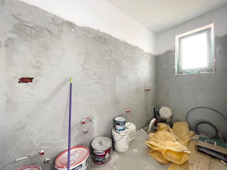Duplex cu 4 camere cu Canalizare în Moșnița Veche