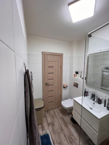 Apartament cu 2 camere decomandat în Republicii