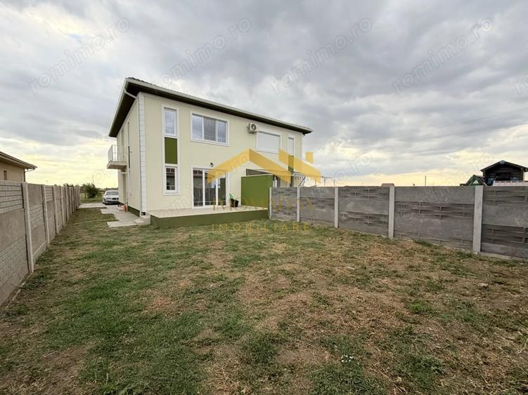 Casă cu 4 camere cu Teren 280 Mp în Remetea Mare