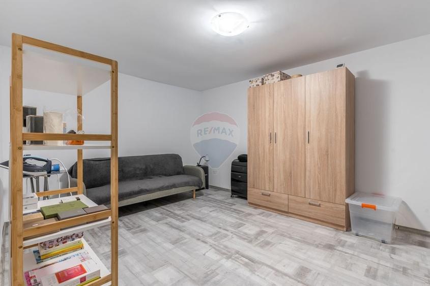 Casă individuală cu 4 camere cu Teren 196 Mp în Galata