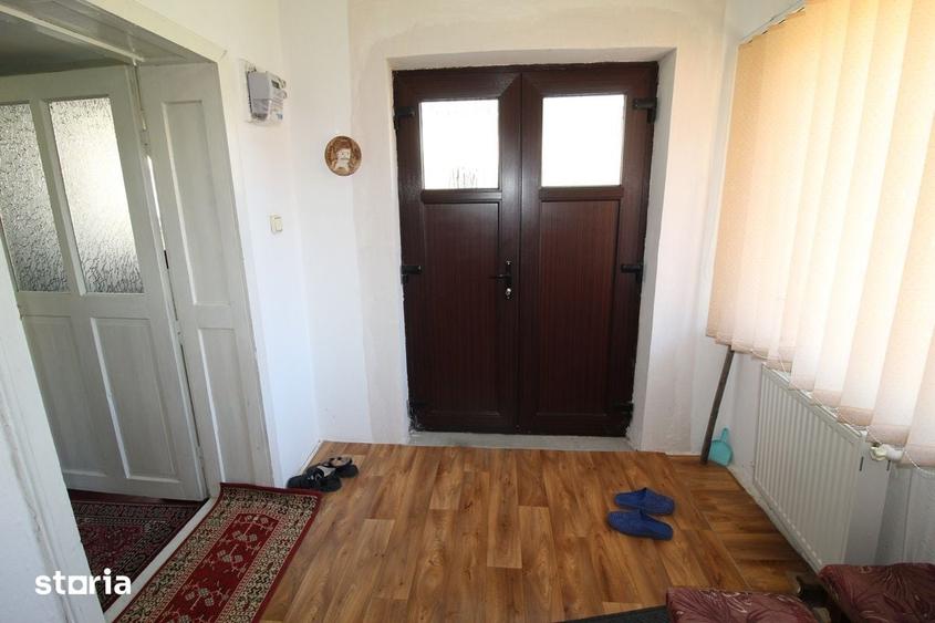 Casă cu 4 camere cu Teren 232 Mp în Central