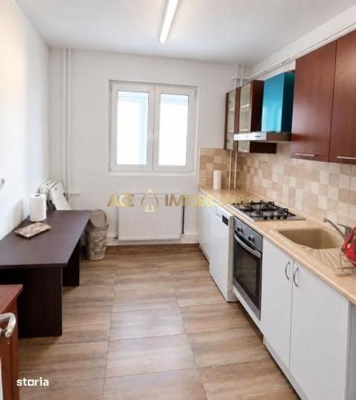 Apartament cu 3 camere în Dobroești
