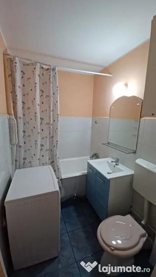 Central, Unirii, ofer 2 camere bd.Cantemir, bloc reabilitat, AC. - 4