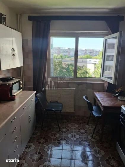 Apartament cu 2 camere semidecomandat în Titan — fotografia 1