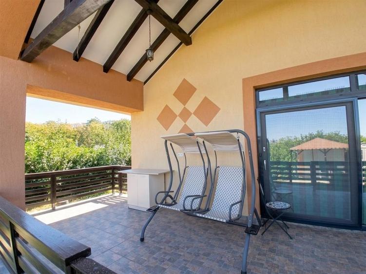 Casă cu 4 camere cu Teren 600 Mp în Chișirid