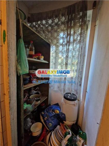 Apartament cu 2 camere semidecomandat în Berceni