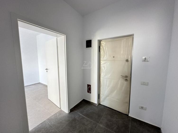 Apartament cu 2 camere decomandat în Girocului