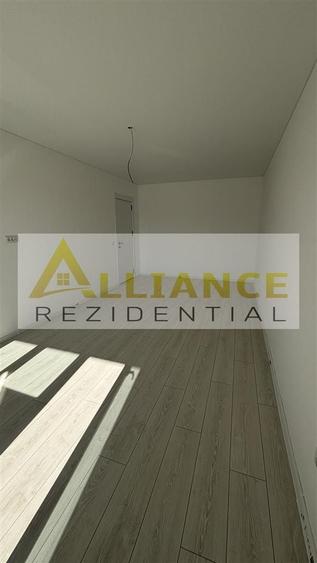 Apartament cu 2 camere decomandat în Apărătorii Patriei