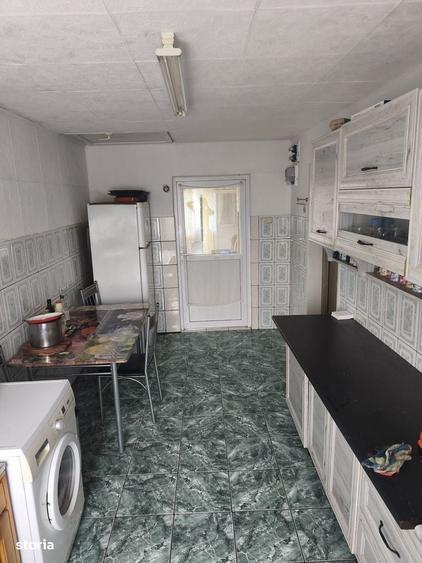 Casă cu 3 camere cu Teren 540 Mp în Bujac