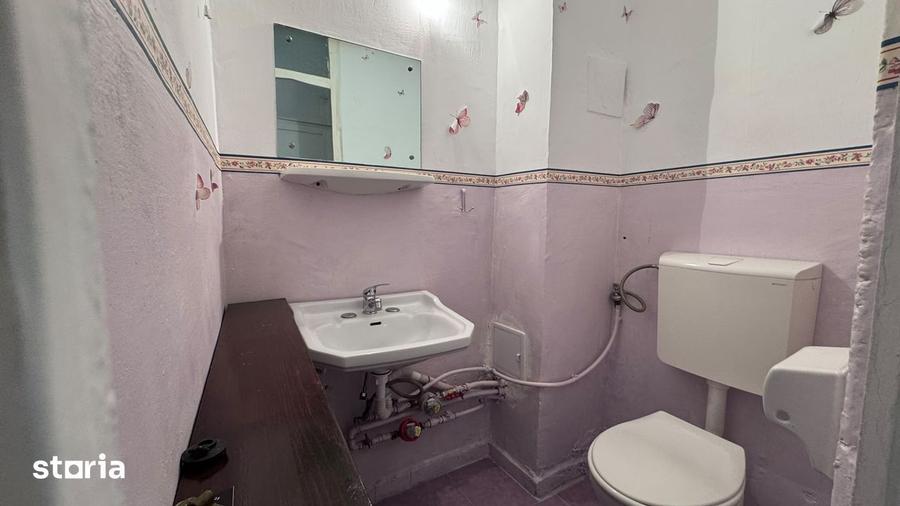 Apartament cu 3 camere în Decebal