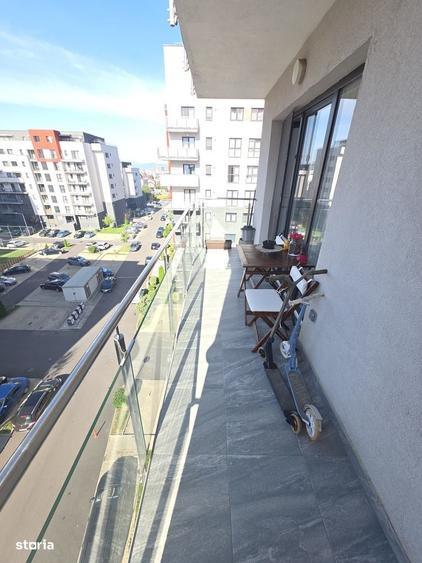 Apartament cu 3 camere decomandat în Sud
