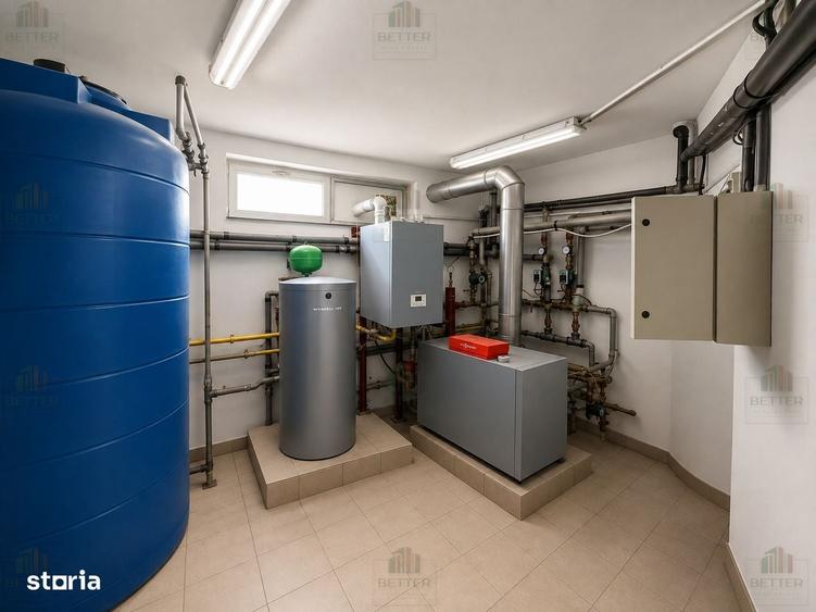 Spațiu comercial, de 1,100 mp, în Central