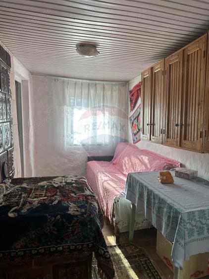 Casa / Vila cu 3 camere de vanzare - 12