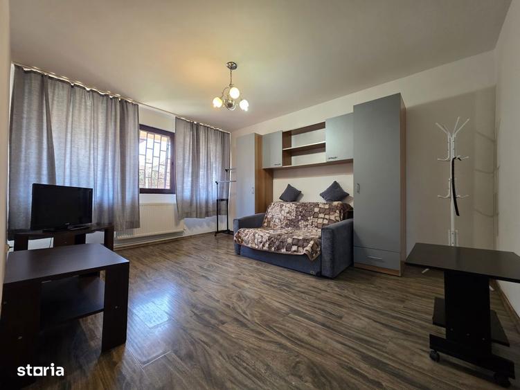 Apartament cu 2 camere de inchiriat in zona Metrou Eroii Revolutiei - 1