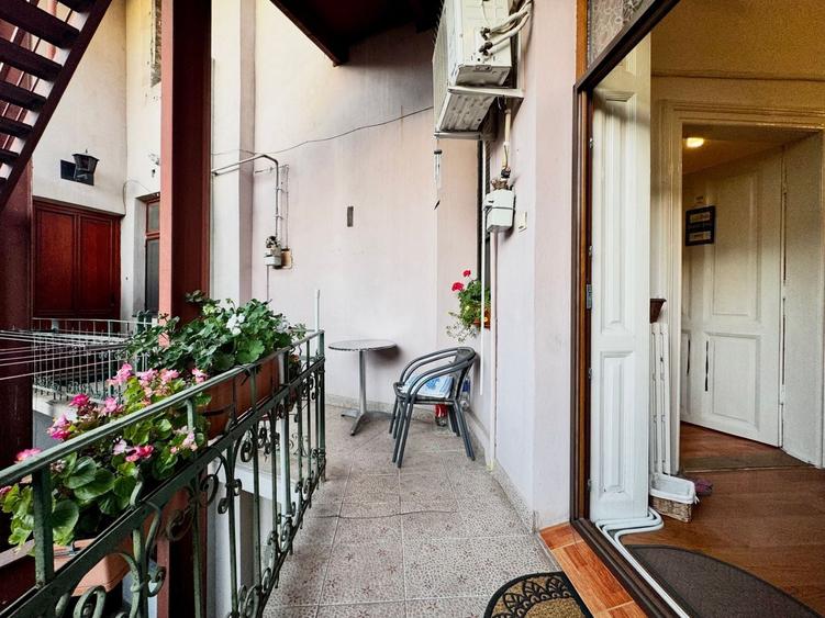 Apartament cu 2 camere decomandat, mobilat în Central