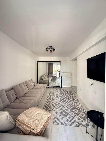 Apartament cu 2 camere decomandat în Militari