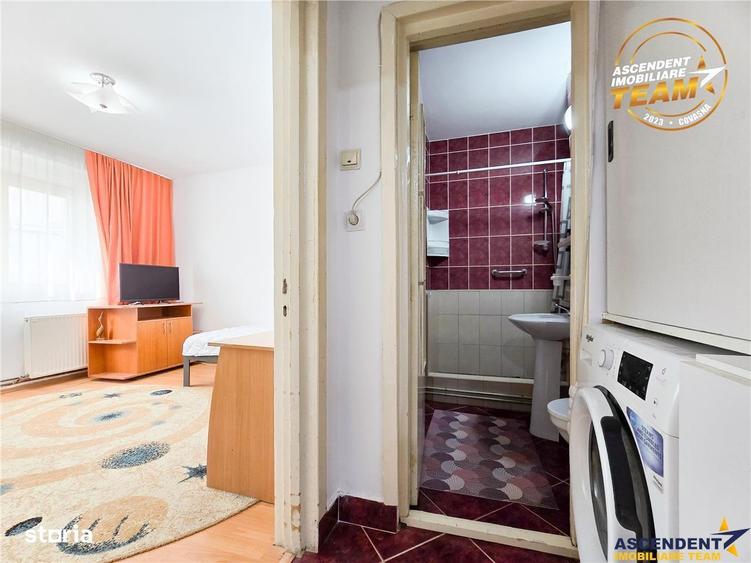 Apartament cu 3 camere decomandat, mobilat în Ciucului