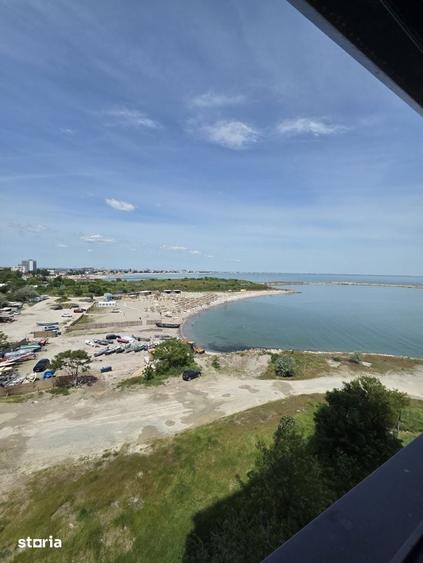 Apartament cu 2 camere decomandat în Delfinariu