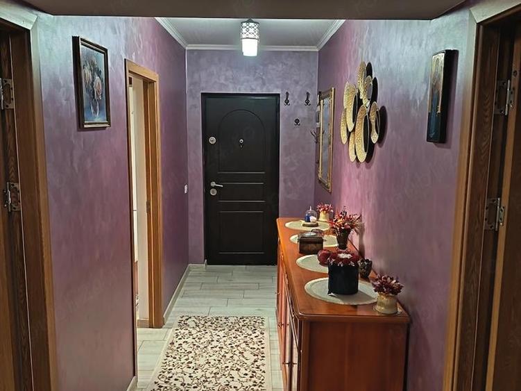 Apartament cu 2 camere decomandat în Sfântu Ilie