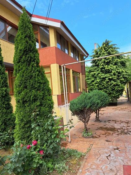 Casă cu 6 camere în Anda