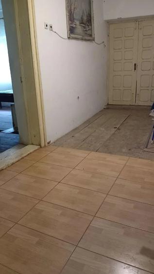 Casă cu 3 camere cu Teren 1250 Mp în Valea Stanciului